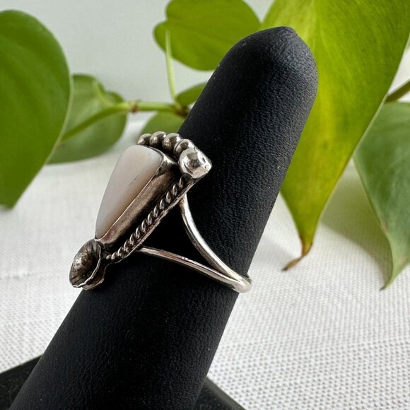 Sterling Silver White Stone Ring Size 6.5 - Picture 2 of 9